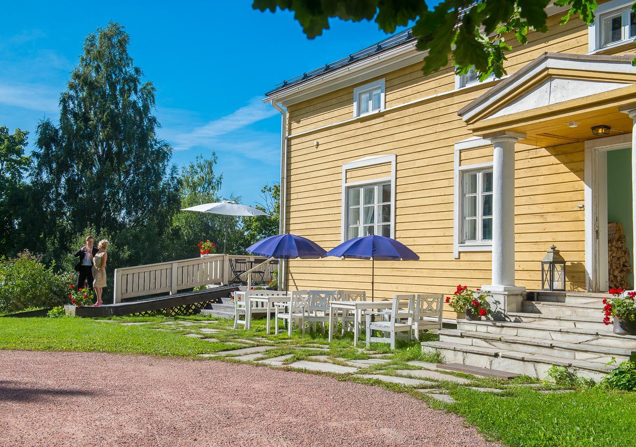 Koivulan Kartano Bed and Breakfast Lojo Exteriör bild